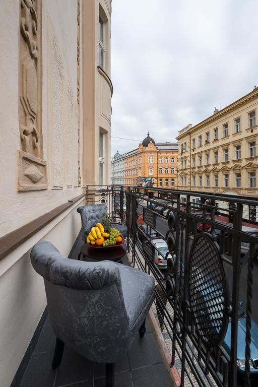 Love To Live Apartments Praga Exterior foto