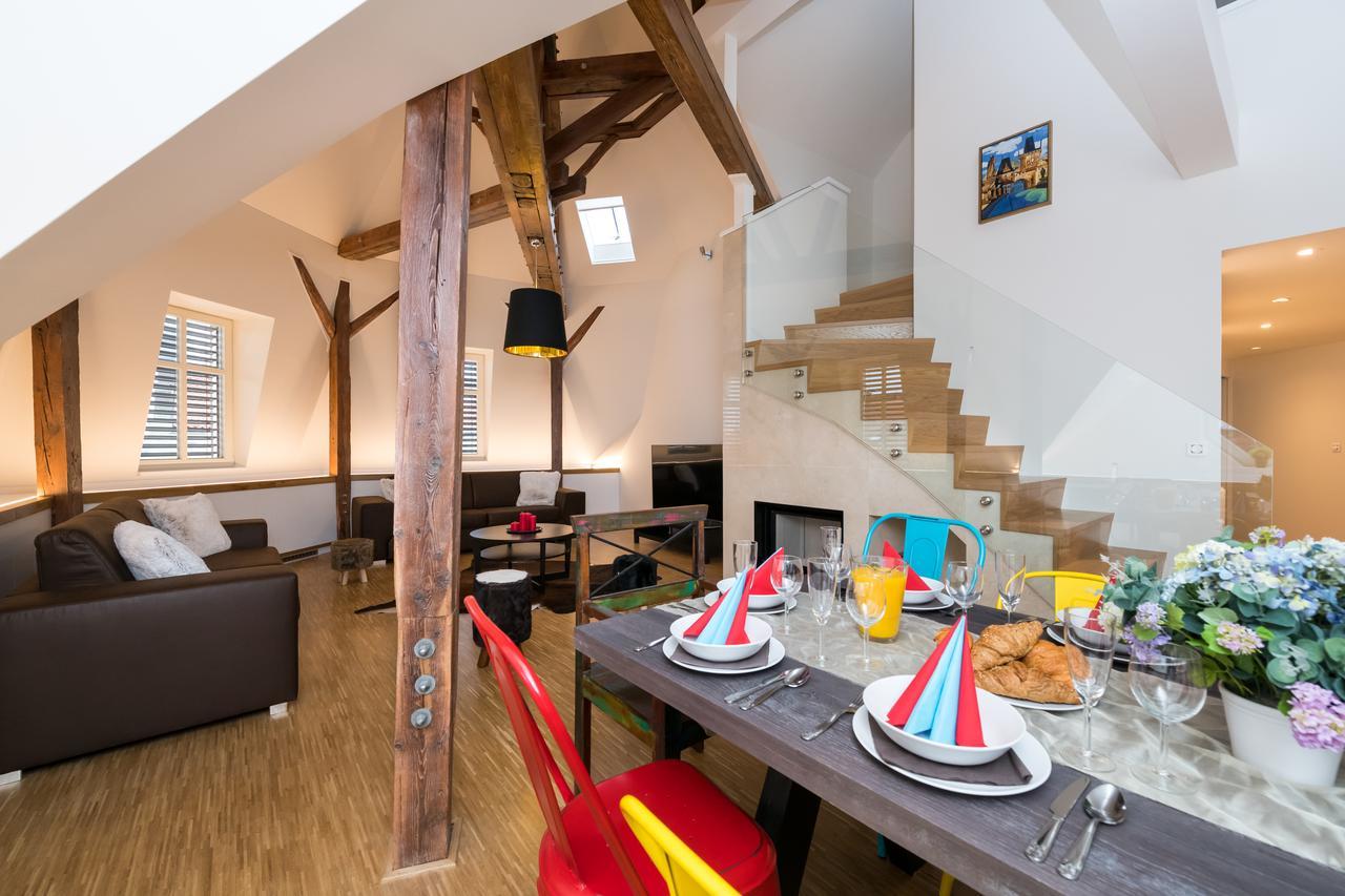 Love To Live Apartments Praga Exterior foto